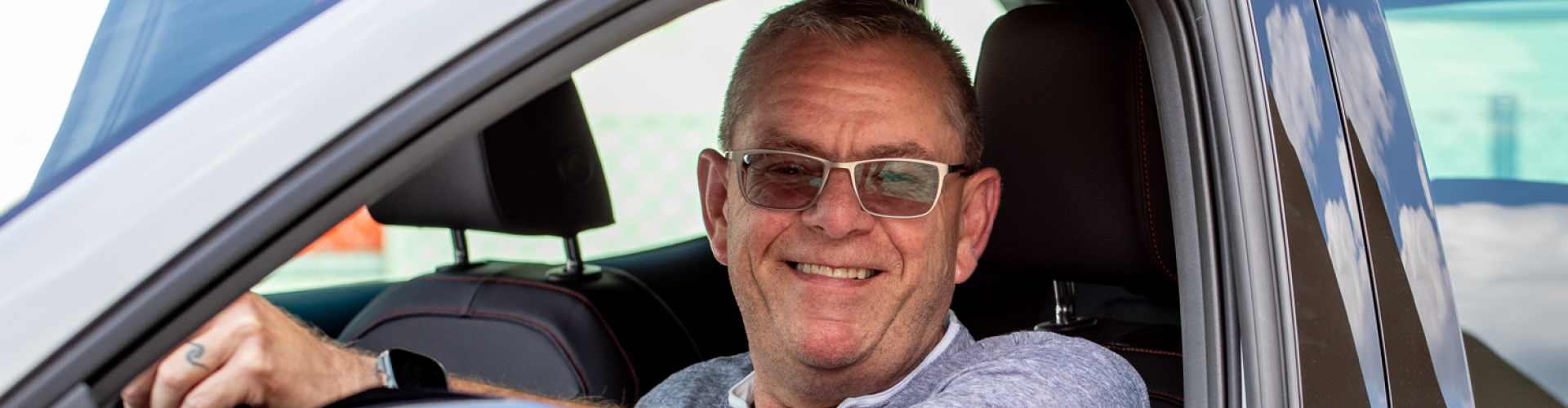 Stephane S 1400 x 400