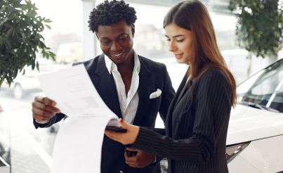 Découvrez comment restituer votre voiture à la fin du leasing, éviter des frais supplémentaires et pourquoi l’abonnement voiture est l’alternative flexible.